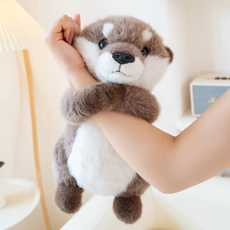 Nutria de peluche con imanes